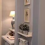 Mint House & Marie Antoinette-pala Alpitour- Private Parking Appartement *