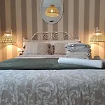 Mint House & Marie Antoinette-pala Alpitour- Private Parking *