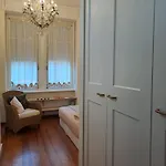 Mint House & Marie Antoinette-pala Alpitour- Private Parking * טורינו
