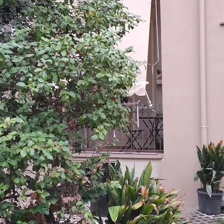 Mint House & Marie Antoinette-pala Alpitour- Private Parking Apartamento