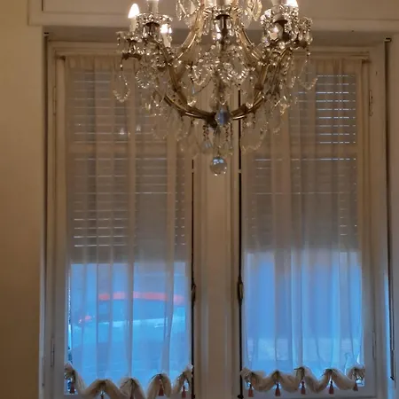 Mint House & Marie Antoinette-pala Alpitour- Private Parking 아파트 *