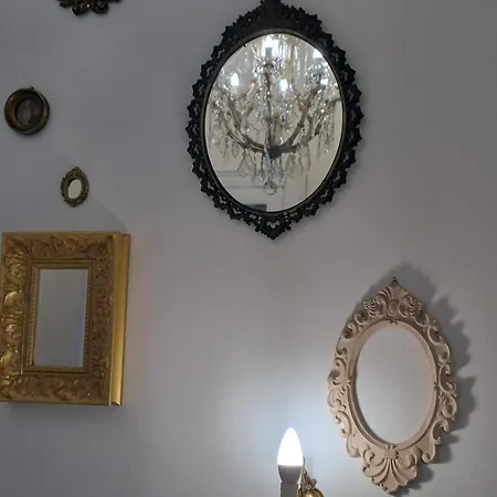 Mint House & Marie Antoinette-pala Alpitour- Private Parking トリノ