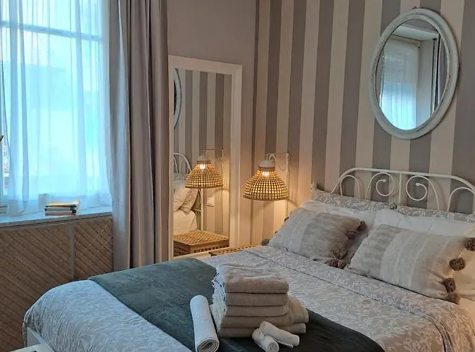 Mint House & Marie Antoinette-pala Alpitour- Private Parking *