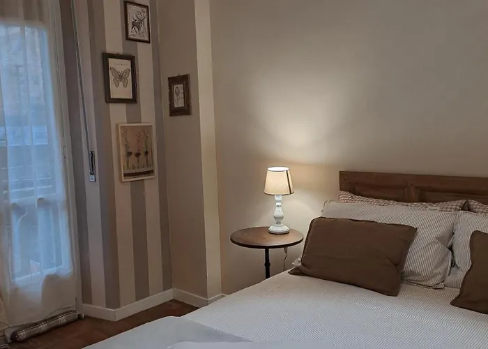 Mint House & Marie Antoinette-pala Alpitour- Private Parking Apartamento *