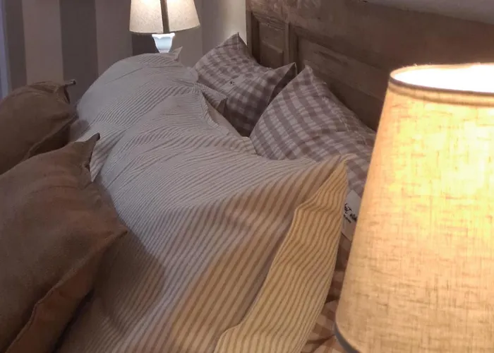 Mint House & Marie Antoinette-pala Alpitour- Private Parking