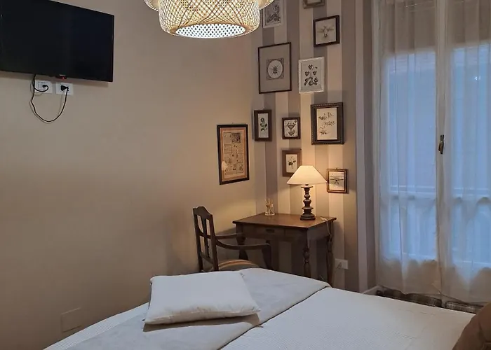 Mint House & Marie Antoinette-pala Alpitour- Private Parking Apartmán