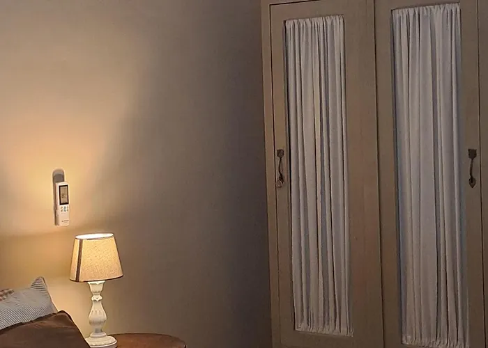 Mint House & Marie Antoinette-pala Alpitour- Private Parking Apartamento