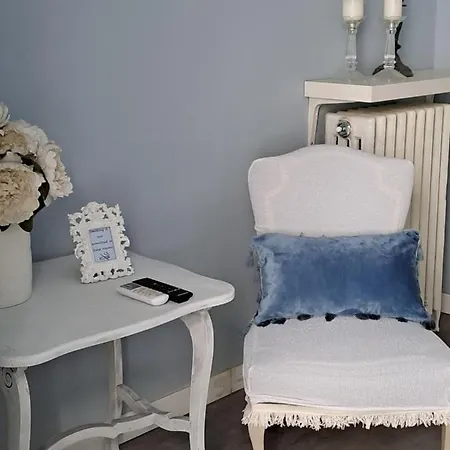 Marie Antoinette-pala Alpitour- Private Parking Appartement